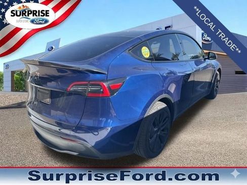 Used 2024 Tesla Model Y Long Range RWD image 7