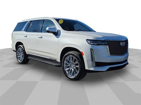 Used 2022 Cadillac Escalade Premium Luxury w/ LPO, Radiant Package image 2