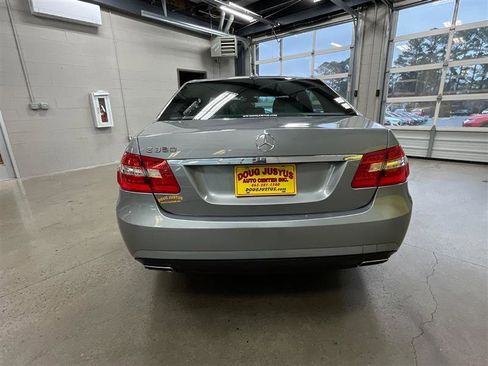 Used 2012 Mercedes-Benz E 350 Sedan image 4