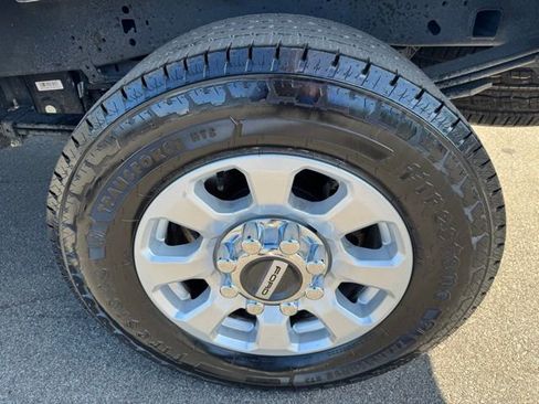 Used 2024 Ford F250 XLT image 29