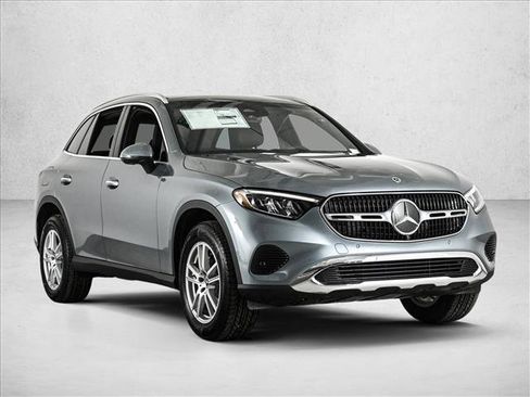 New 2026 Mercedes-Benz GLC 300 4MATIC image 3