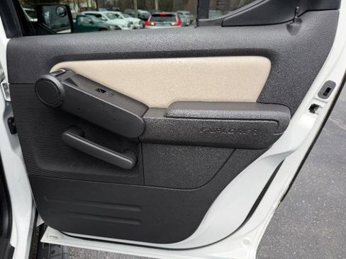 Used 2009 Ford Explorer Sport Trac Limited image 34