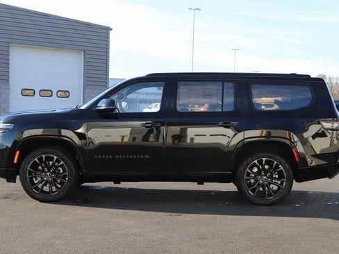 New 2024 Jeep Grand Wagoneer Series II AWD/4WD image 6