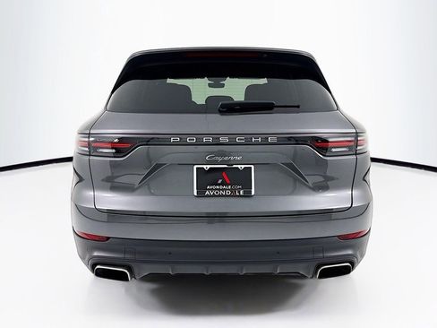 Certified 2023 Porsche Cayenne AWD/4WD image 10