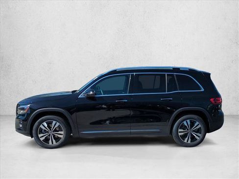 Certified 2025 Mercedes-Benz GLB 250 image 12