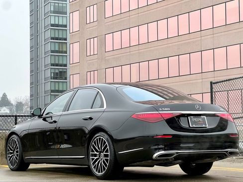 Used 2022 Mercedes-Benz S 500 4MATIC image 5