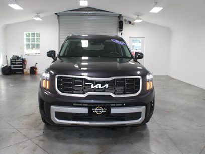 Used 2025 Kia Telluride S