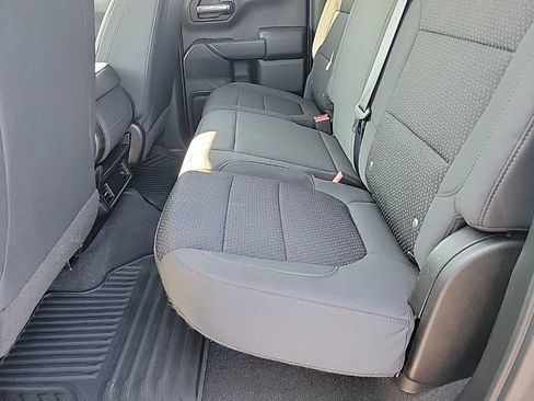 Used 2020 Chevrolet Silverado 1500 Custom w/ Custom Value Package AWD/4WD image 8