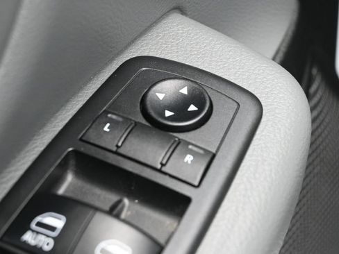 Used 2019 RAM 1500 Big Horn AWD/4WD image 13