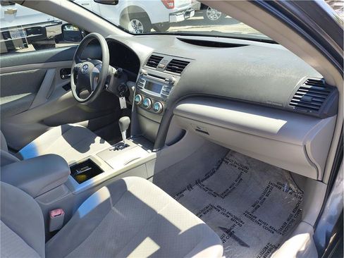 Used 2008 Toyota Camry LE FWD image 12