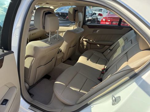 Used 2013 Mercedes-Benz E 350 BlueTEC Sedan image 14