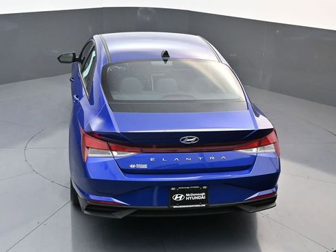 Certified 2023 Hyundai Elantra SEL image 16