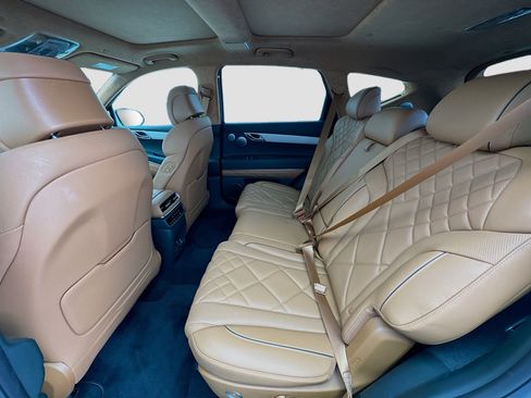 Used 2025 Genesis GV80 3.5T Prestige image 16