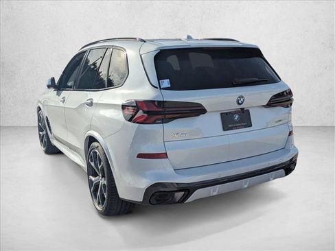 New 2026 BMW X5 xDrive50e image 8