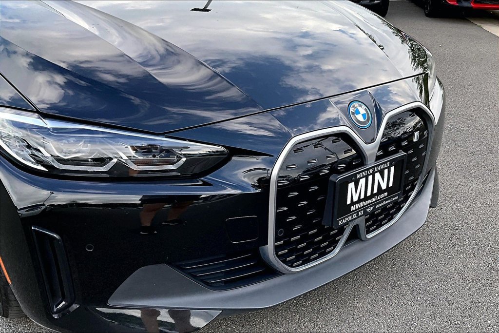 Used 2024 BMW i4 eDrive35 w/ Convenience Package RWD image 30
