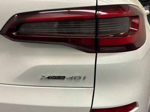 Used 2023 BMW X5 xDrive40i w/ M Sport Package AWD/4WD image 12