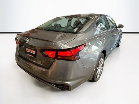 Used 2021 Nissan Altima 2.5 S FWD image 6