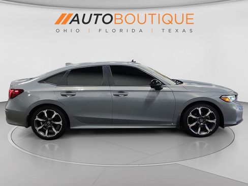 Used 2025 Honda Civic Sport Touring image 6