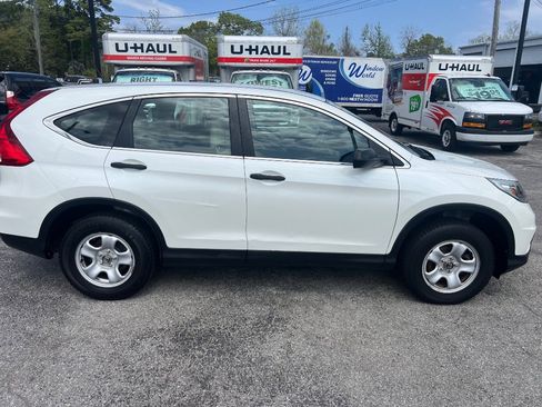 Used 2015 Honda CR-V LX image 2