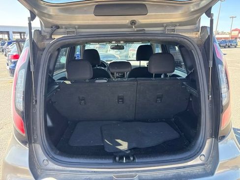 Used 2018 Kia Soul + w/ Audio Package FWD image 18