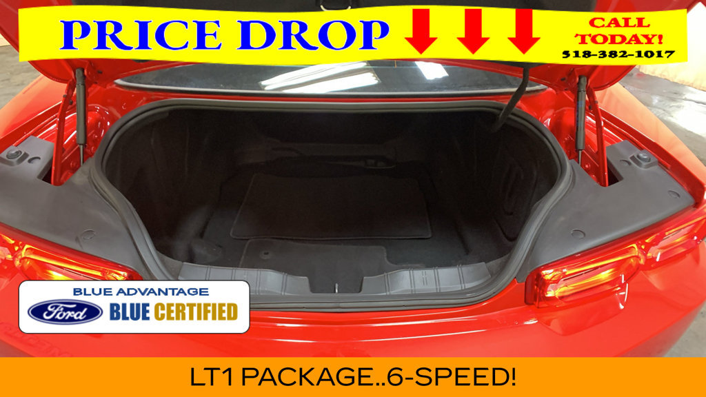 Used 2022 Chevrolet Camaro LT w/ Technology Package RWD image 17