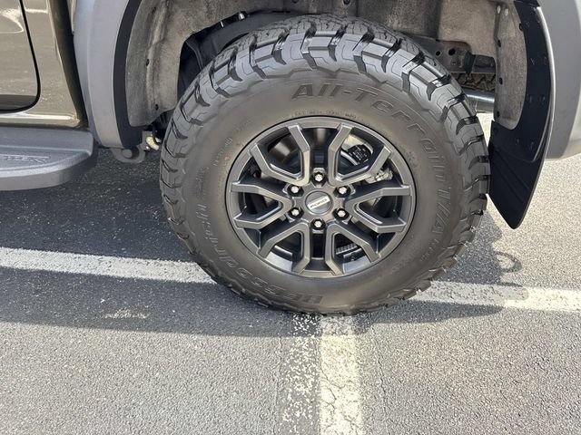 Used 2025 Ford Ranger Raptor AWD/4WD image 11