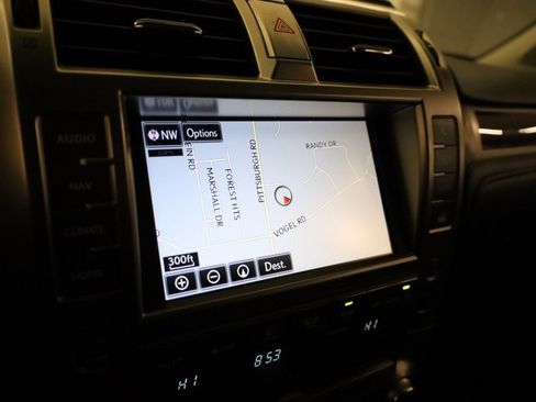 Used 2019 Lexus GX 460 Luxury w/ Sport Design Package image 17