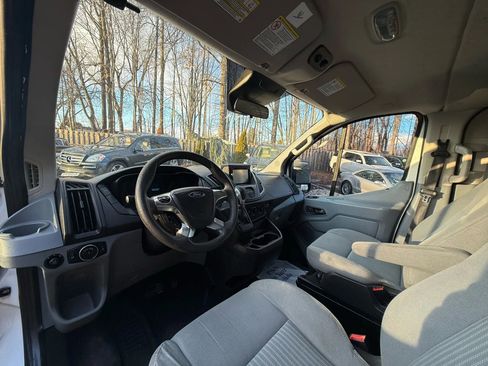 Used 2015 Ford Transit 350 XLT image 13