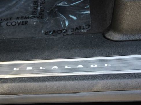 Used 2025 Cadillac Escalade Sport Platinum AWD/4WD image 25
