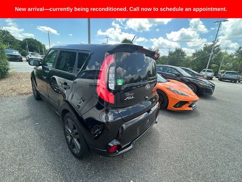 Used 2016 Kia Soul + w/ Tarmac Special Edition FWD image 9