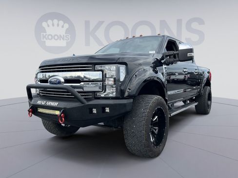 Used 2017 Ford F250 Lariat w/ Lariat Ultimate Package AWD/4WD image 1