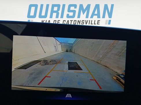 Used 2025 Chevrolet Trax ACTIV w/ Sunroof Package image 18