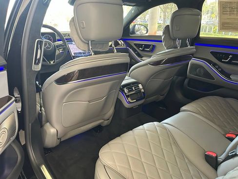 Used 2023 Mercedes-Benz S 580 4MATIC Sedan image 37