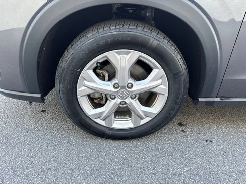 Certified 2024 Honda HR-V LX image 11