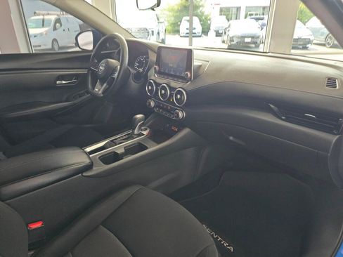 Used 2024 Nissan Sentra SV FWD image 44