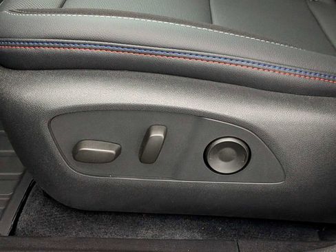 New 2026 Chevrolet Equinox EV RS image 18