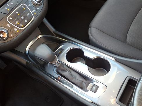 Used 2024 Chevrolet Malibu LT image 26