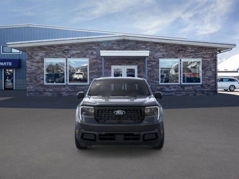 New 2025 Ford Maverick Lariat w/ Black Appearance Package image 6