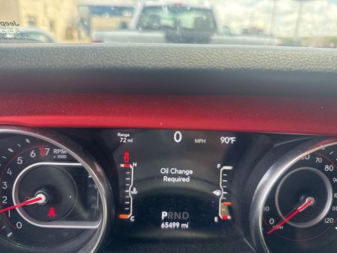 Used 2020 Jeep Gladiator Rubicon AWD/4WD image 4