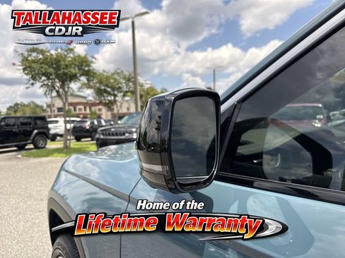 New 2026 Jeep Grand Cherokee L Limited RWD image 12