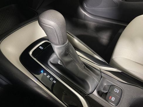 Certified 2022 Toyota Corolla LE image 22