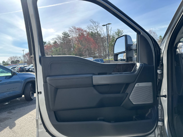 Used 2023 Ford F250 Lariat w/ Sport Appearance Package AWD/4WD image 26