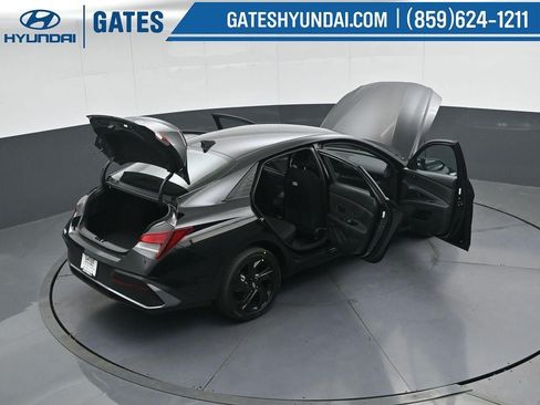 New 2026 Hyundai Elantra Sport FWD image 51
