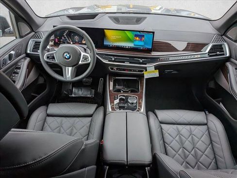 New 2026 BMW X5 xDrive40i w/ M Sport Package image 18
