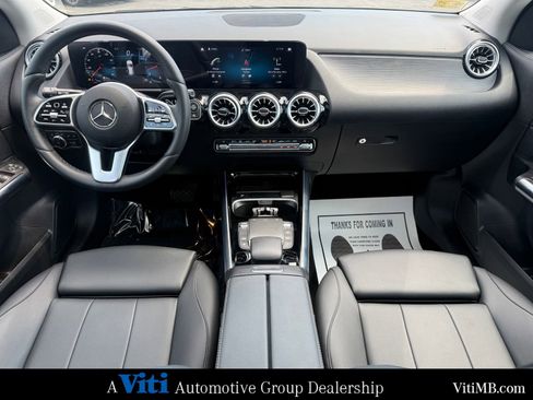 Certified 2022 Mercedes-Benz GLA 250 4MATIC image 2