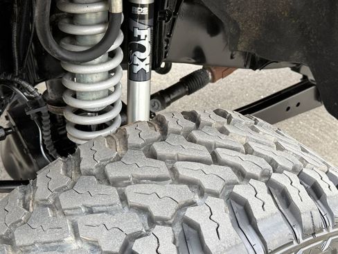 Used 2020 Ford F250 Lariat image 9