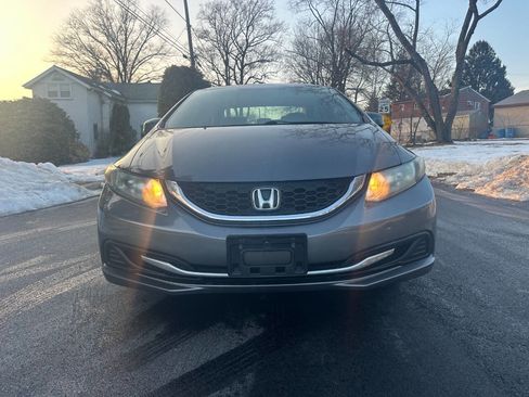 Used 2013 Honda Civic LX image 3