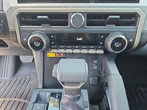 Used 2025 Toyota Tacoma 4x4 Double Cab Hybrid w/ Tow Tech Package image 26