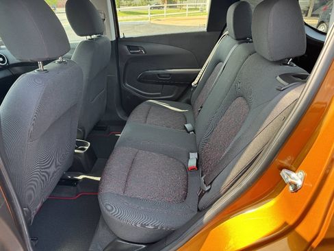 Used 2017 Chevrolet Sonic LT w/ Convenience Package FWD image 18