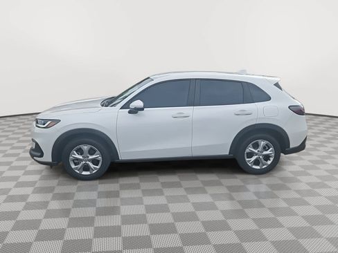 Used 2023 Honda HR-V LX image 5